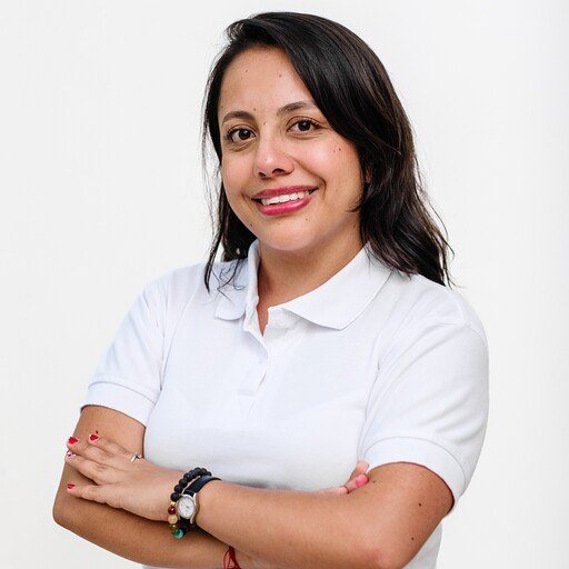 Catalina Guiran, Certified QuickBooks ProAdvisor at The Profit Catalyst, bilingual accountant